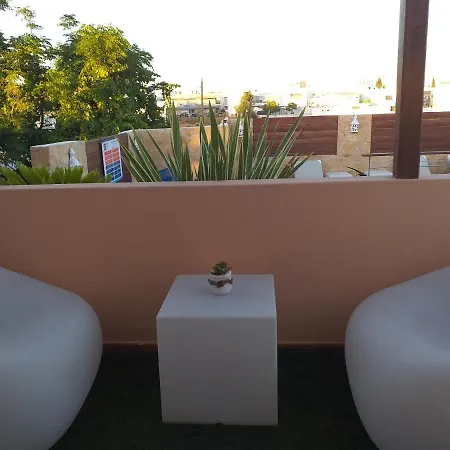 בית הארחה Seaview *